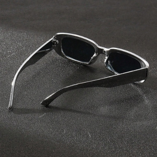 Futuristic (Silver)